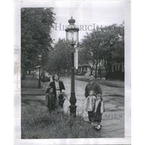 1954 Press Photo Street Lights
