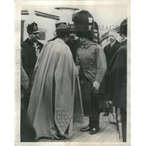 1928 Press Photo Prince Wales Greeting King Amannullah
