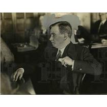 1924 Press Photo Francis P Garvin at hearing at Dept of Justice in DC