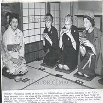 1961 Press Photo American Guests at Japanese Tea Party.