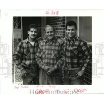 1987 Press Photo Pedro Jr., Pedro Sr. and Juan Alonso at their home in Metairie.