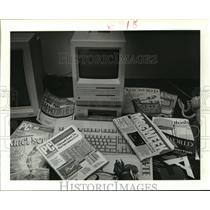 1988 Press Photo Apple Computer Company surrounded by PC magazines - noa16017