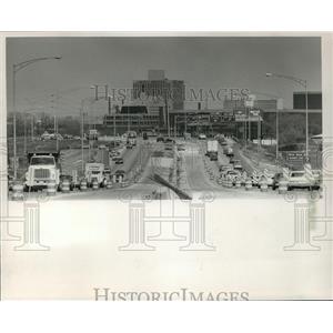 1988 Press Photo Birmingham: New lane on I-65 between UAB and Green Springs.