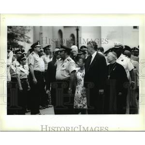 1994 Press Photo New Orleans Police Department - Sidney Barthelemy at Inspection