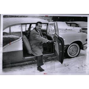 1956 Press Photo Joe Cohen No-Cost Drive--A-Way Car