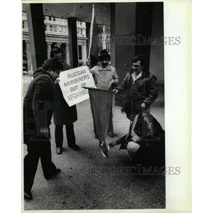 1982 Press Photo Afghan refugee community Chicago