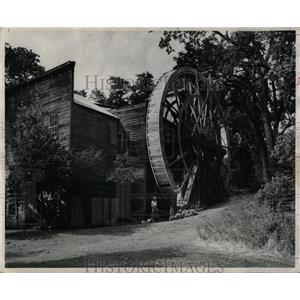 1953 Press Photo Redwood Empire Napa Bale Mill Helena - RRX61547