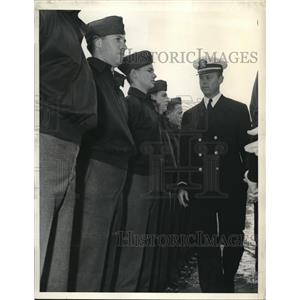 1943 Press Photo Moraga Ca 15 new officers at US Navy pre-flight school