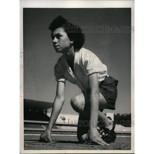 1948 Press Photo Uner Teoman of Ankara Turkey for Olympic 100 meters - nes39576