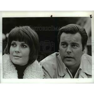 Press Photo Natalie Wood and Robert Wagner in "The Affair" - orp28743