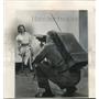 1951 Press Photo Portable camera demonstrated by Jack Dilley in New York.