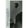 1988 Press Photo Joyce and Chris Barlow take customers on hot air balloon in WI
