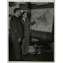 1939 Press Photo Captain Herman Krueger with the police radio - cva75175