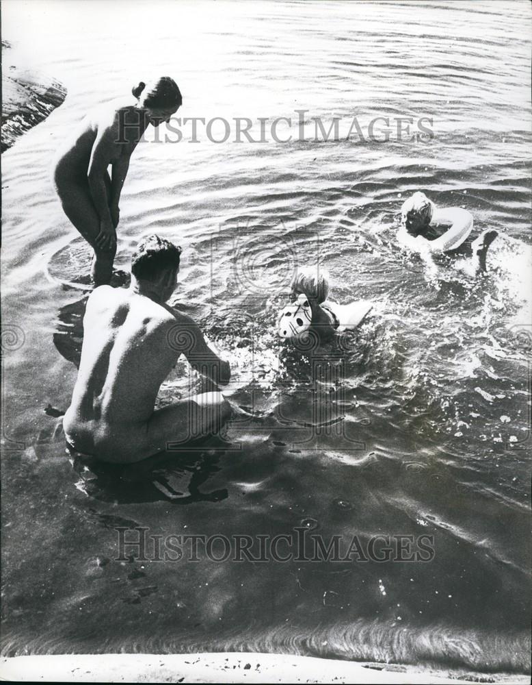 swedish naturists swedish naturists