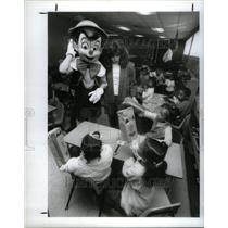 1987 Press Photo Pinocchio Disney Character Temple - RRU61821