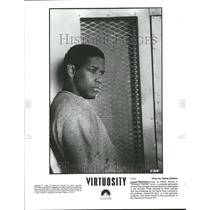 1995 Press Photo Denzel Washington Actor Virtuosity - RRV78573