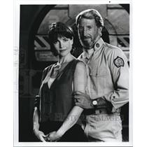 Press Photo Roy Scheider Rosalind Allen on SeaQuest DSV