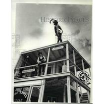 1984 Press Photo Stunt Persons - cvb63011