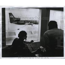 1968 Press Photo Engineers during the Lockheed L-1011 jetliner further tests
