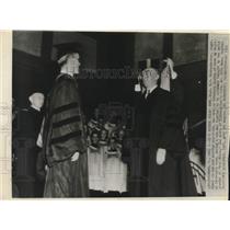 1945 Press Photo Capt. Eddie V. Rickenbacker made and Honorary of Doctor of Law