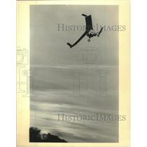 1984 Press Photo Pat Hirst flying thru the air - mjx57340