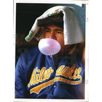 1992 Press Photo Brewers baseball's Michael Lee Fetter waits out rain delay