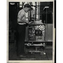 1923 Press Photo Bureau of Standards Auto Accerleration - RRX71945
