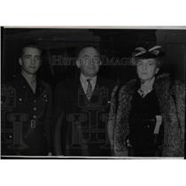 1945 Press Photo Ernest H. Gruening & family - RRW77425
