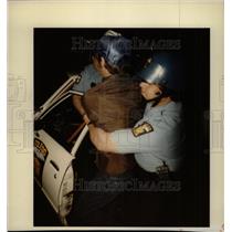 1984 Press Photo Strike Ohio Dempnstrator Arrested