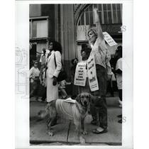 1987 Press Photo Detroit School Teachers Picket Strike - RRW94815