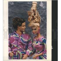1992 Press Photo Barbie Dolls/Ken/Barbie/Toys - RRU08397