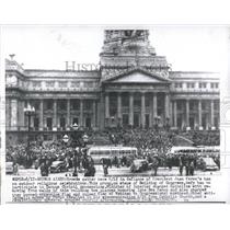 1917 Press Photo Beunos Aires Crowds Juan Peron ban - RRX82463