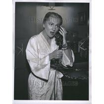 1958 Press Photo Joan Fontaine American Actress