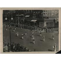 1921 Press Photo Girl Athletes Of Olympic Games During Parade In New York