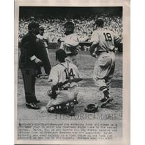1948 Press Photo Manager Joe McCarthy of Red Sox Disputes Play to Umpire Summers