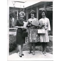 1962 Press Photo Christina Mihalik,Janice Krull,Joanne Kosmider in Cleveland,O