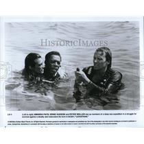 1989 Press Photo Amanda Pays, Ernie Hudson, and Peter Weller in Leviathan