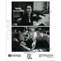 1996 Press Photo Janeane Garofalo in "The Truth About Cats and Dogs"