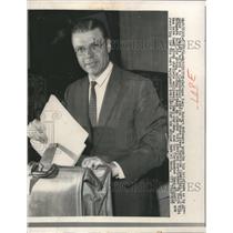 1964 Press Photo Defense Secy. Robert McNamara - nee01841