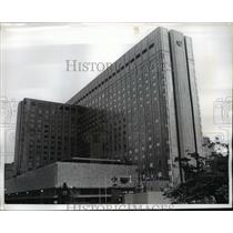 1970 Press Photo Tokyo, Japan Imperial Hotel - nee44238