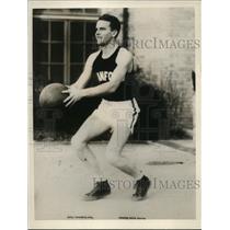 1927 Press Photo Wally Jayred Center Basketball Stanford University - nee67891