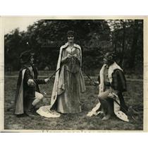 1923 Press Photo University of Pennsylvania Co-Eds Rehearse Annual Play