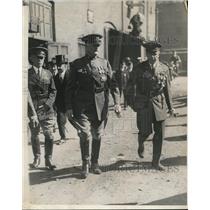 1930 Press Photo General John J Pershing leaving a military convention