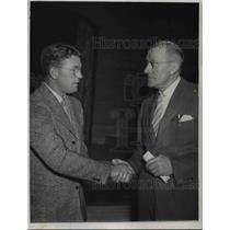 1940 Press Photo Dutch Clark and Brooklyn's new coach Dr. John Bain Sutherland
