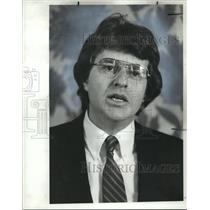 1982 Press Photo Gerald Springer runs for Governor  - cvb72893