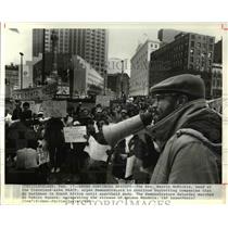 1990 Press Photo NAACP Rev. Marvin McMickle urges boycott of BP America & Sohio