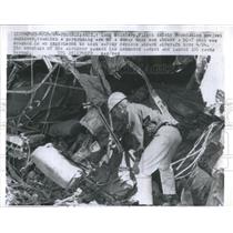 1964 Press Photo Protruding Arm DC-7 Experiment Crash
