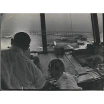 1970 Press Photo Air Traffic Controllers at O'Hare