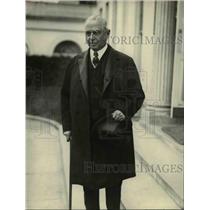 1923 Press Photo Former Vermont Governor PW Clements calls at the White House