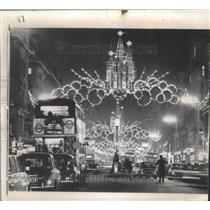 1967 Press Photo London's Regent Street Decorated for Christmas, England